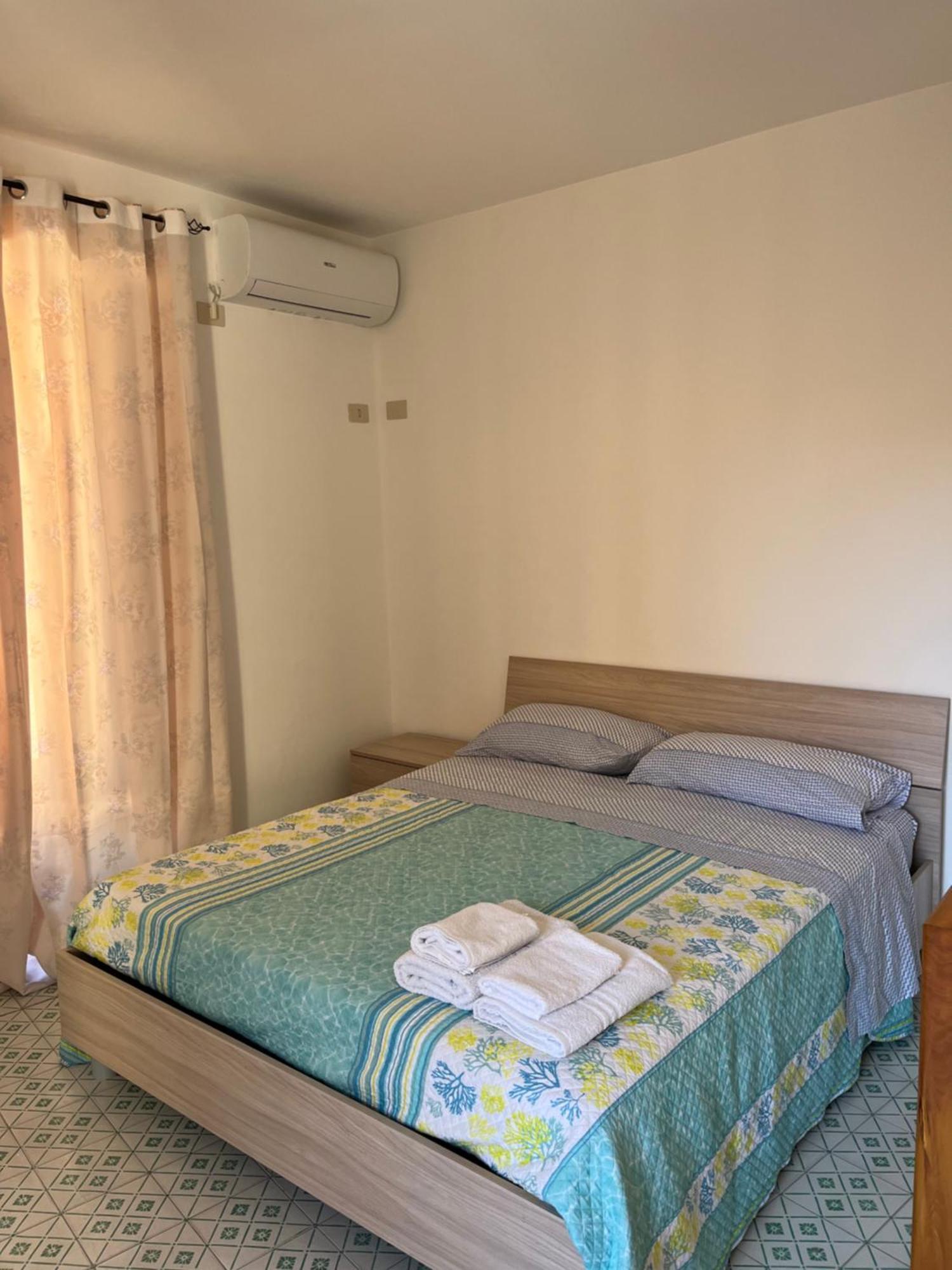 Window On The Sunset Apartment Cefalu Ngoại thất bức ảnh