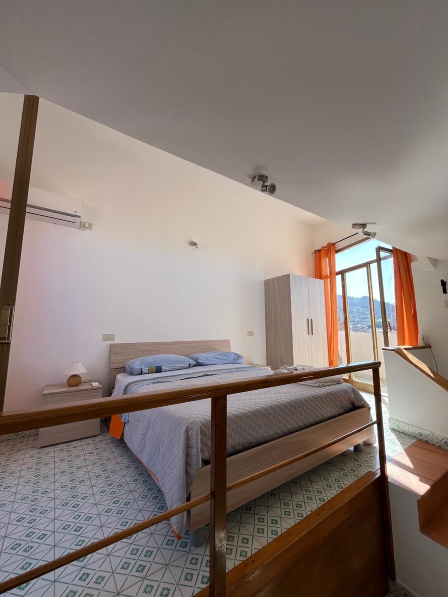 Window On The Sunset Apartment Cefalu Ngoại thất bức ảnh