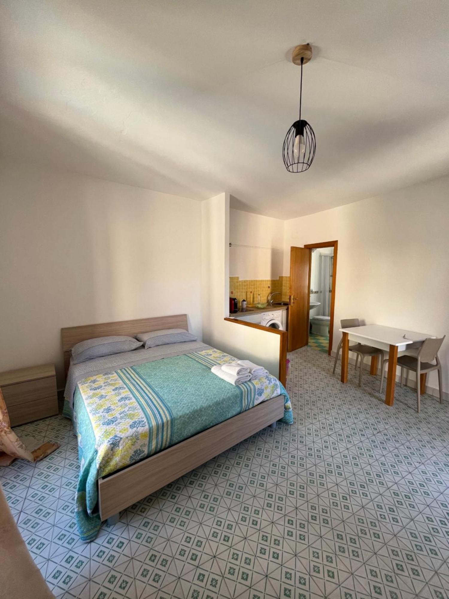 Window On The Sunset Apartment Cefalu Ngoại thất bức ảnh