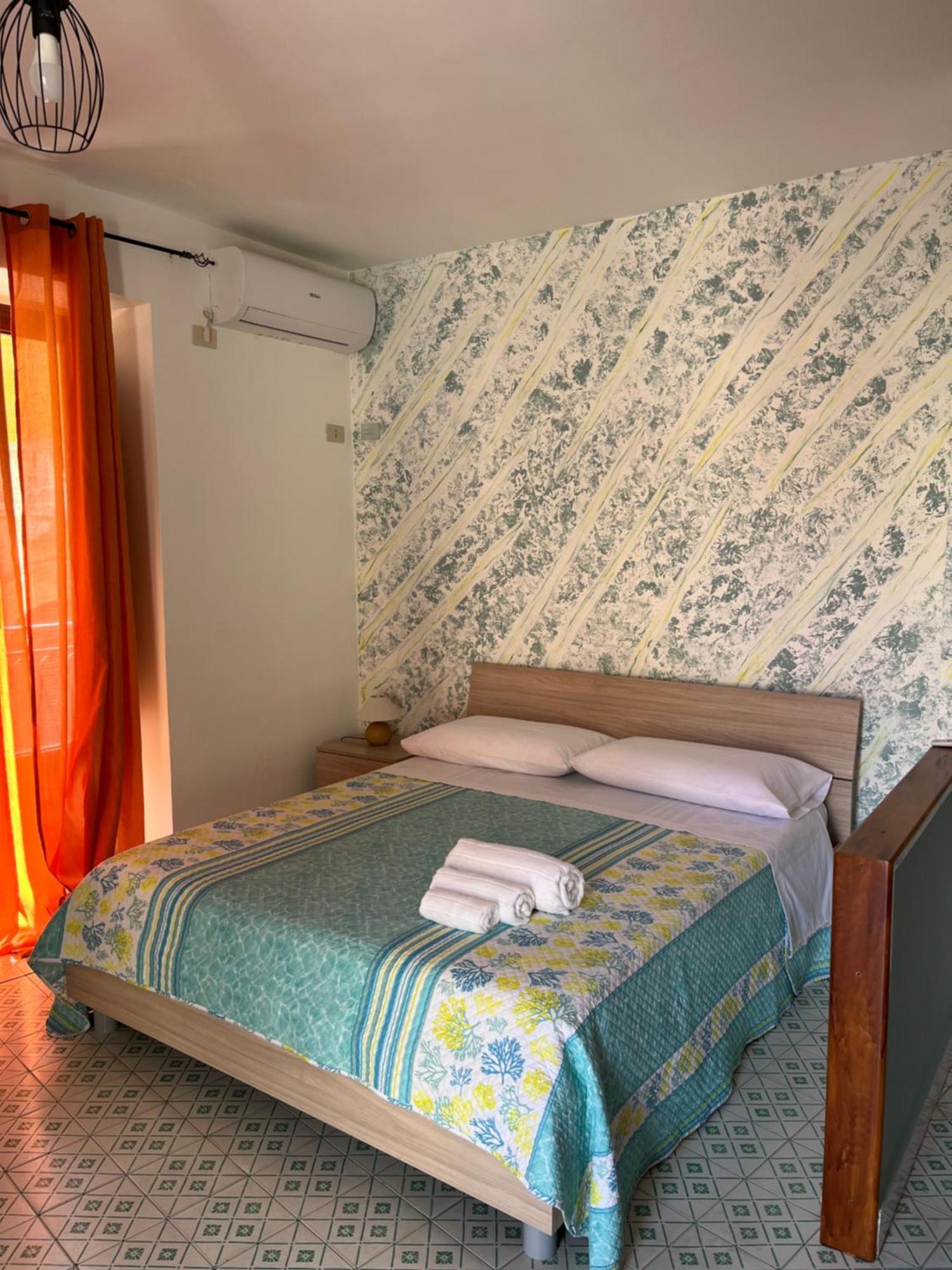 Window On The Sunset Apartment Cefalu Ngoại thất bức ảnh